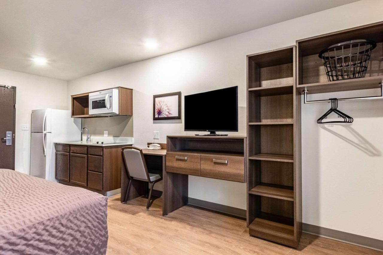 Woodspring Suites Indianapolis Airport South Buitenkant foto
