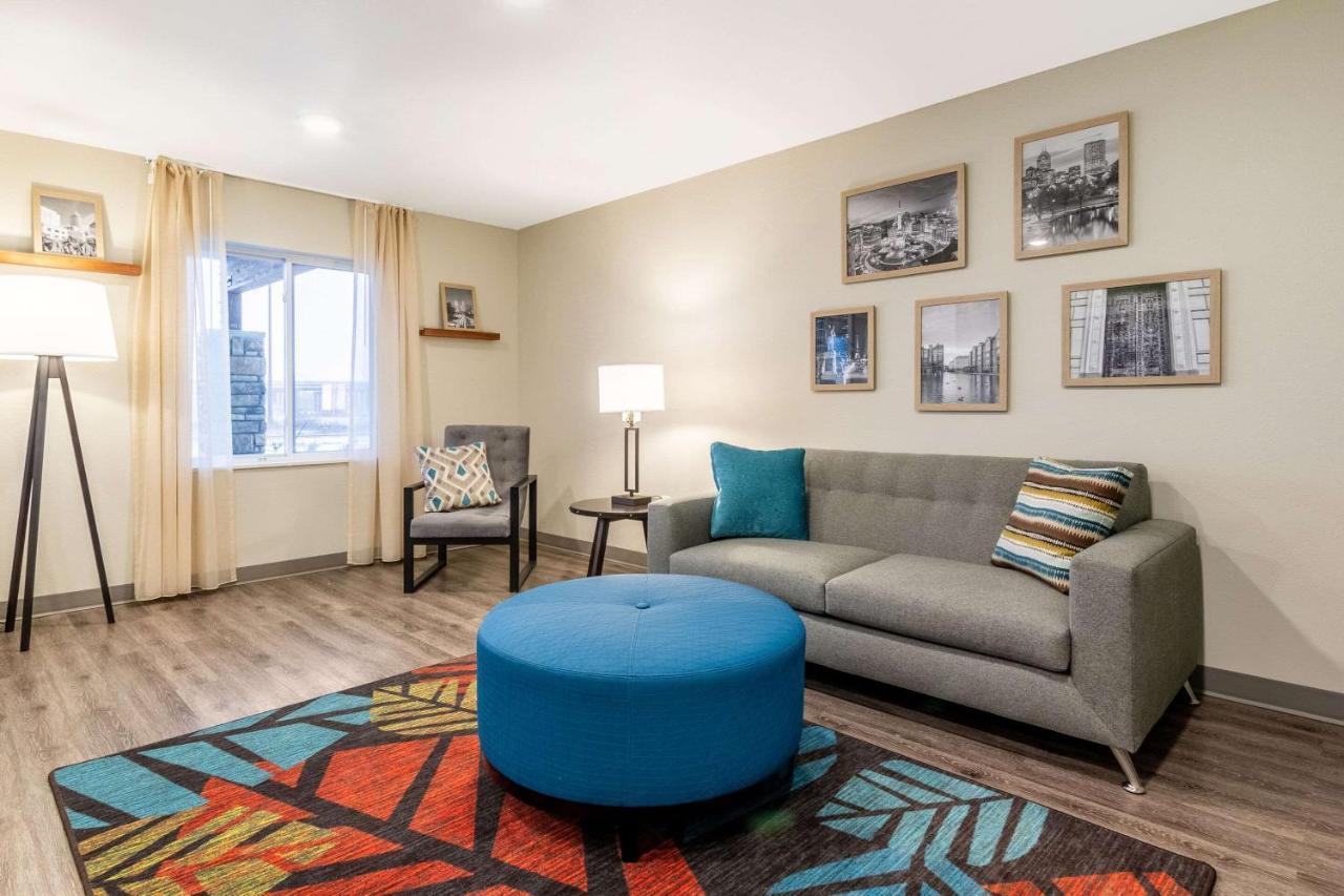 Woodspring Suites Indianapolis Airport South Buitenkant foto