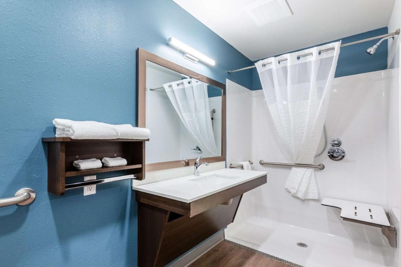 Woodspring Suites Indianapolis Airport South Buitenkant foto